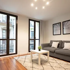 precioso-apartamento-en-pleno-casco-viejo.basquecountryhotels.org/